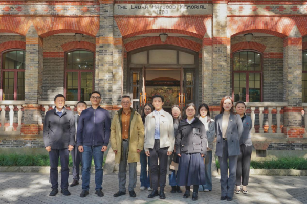 宏粤配资 中国红十字基金会“邦如博爱助学金”捐赠仪式在苏州大学举行